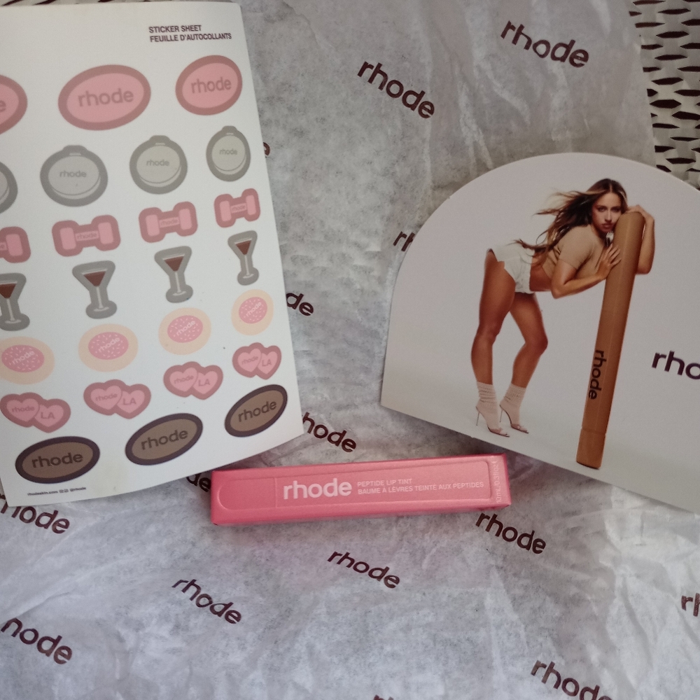 Rhode Pink Lip Tint Sugar Cookie - Picture 4 of 11